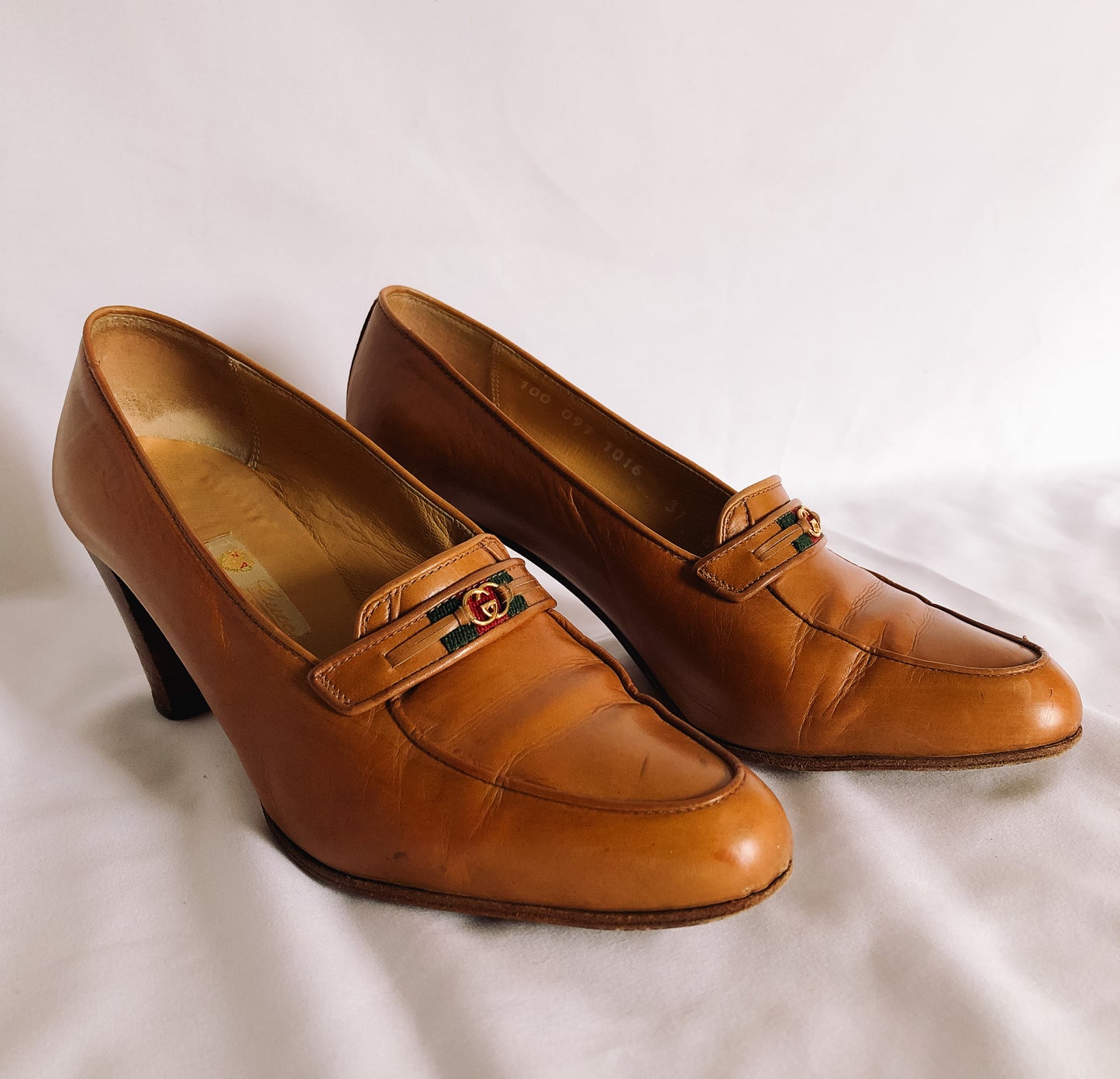 Vintage GUCCI Penny Loafer Light Brown Pumps, 80s Gucci Pumps, Sz. 37B