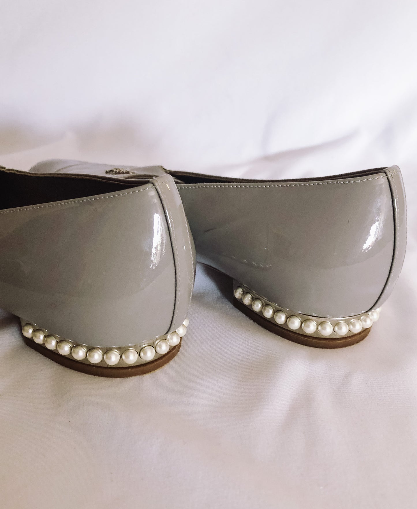 CHANEL Interlocking CC Logo Patent Leather Taupe Loafers, Sz. 37 C, Style: G G30757