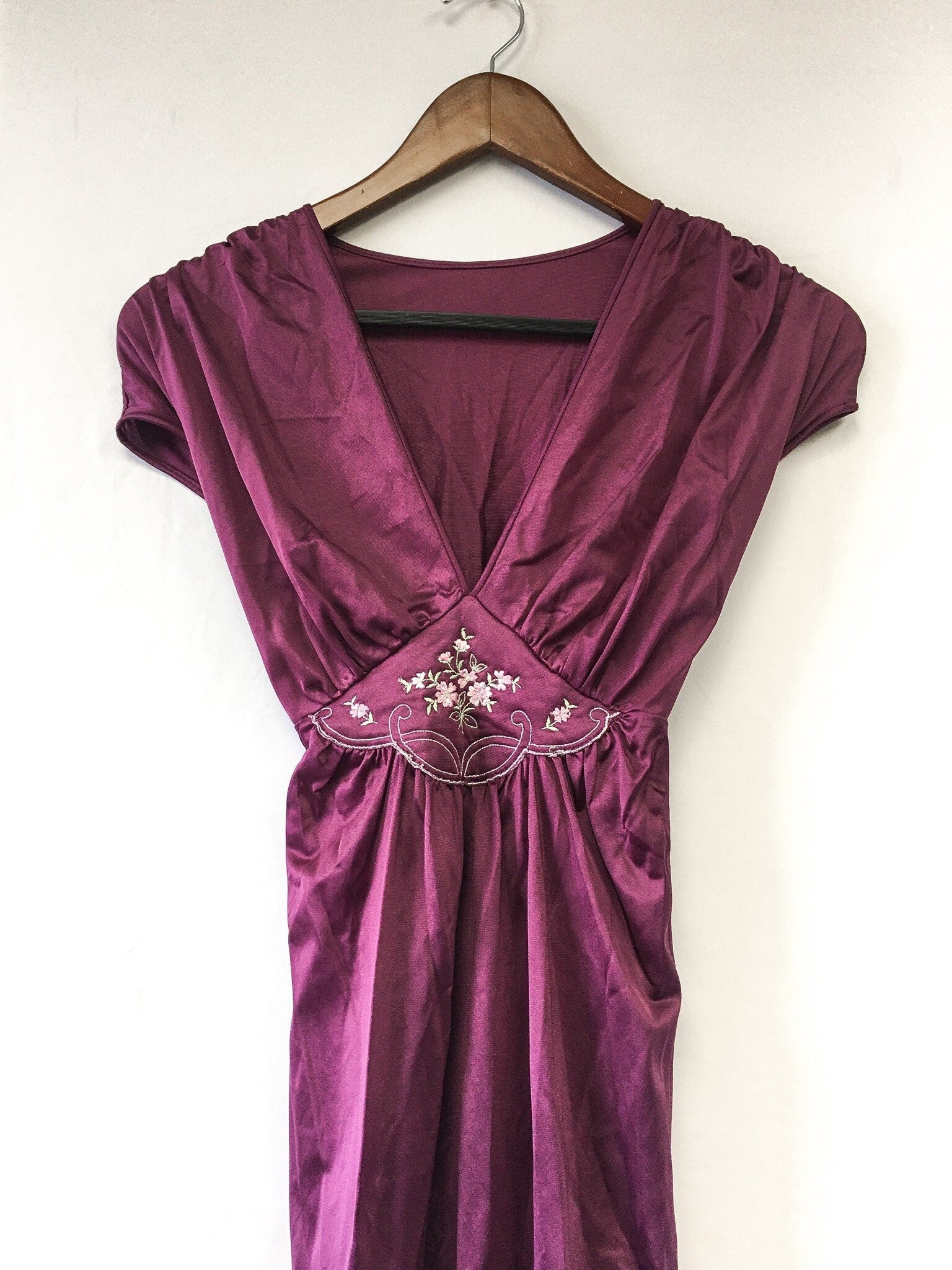 Vintage Lorraine Purple Slip Dress with Floral Embroidery and Adjustable Waist Tie, Sz. M, Vintage Peignoir Dress