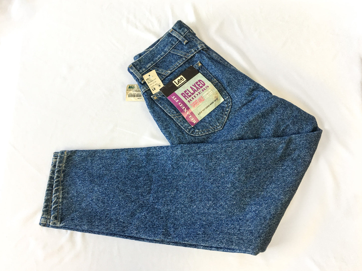 Vintage 80s NWT LEE Medium Wash Relaxed Tapered Ankle Jeans, Vintage Sz. 12, 80s Lee Denim Jeans