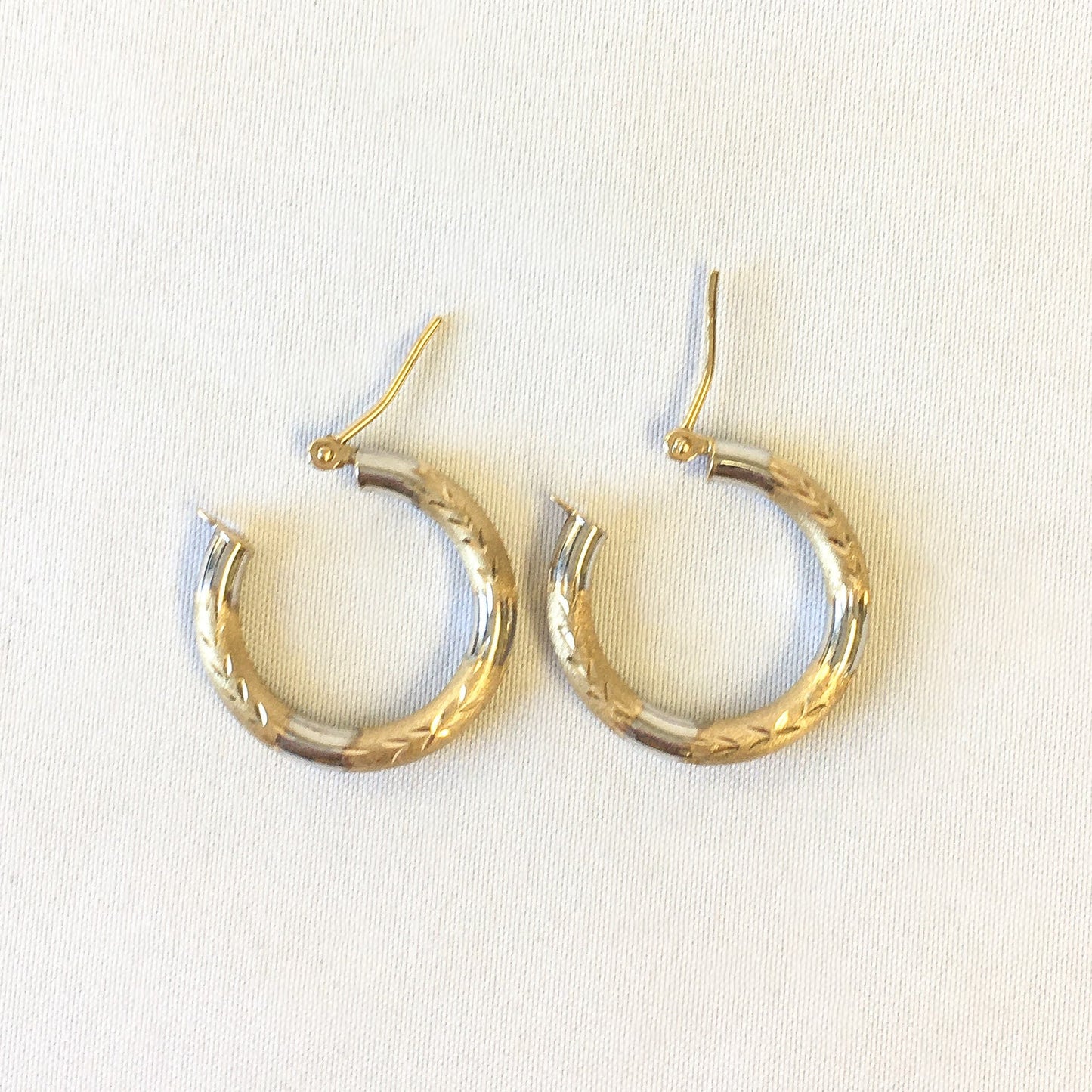 Vintage 14k Gold Two-tone Etched Hoop Earrings