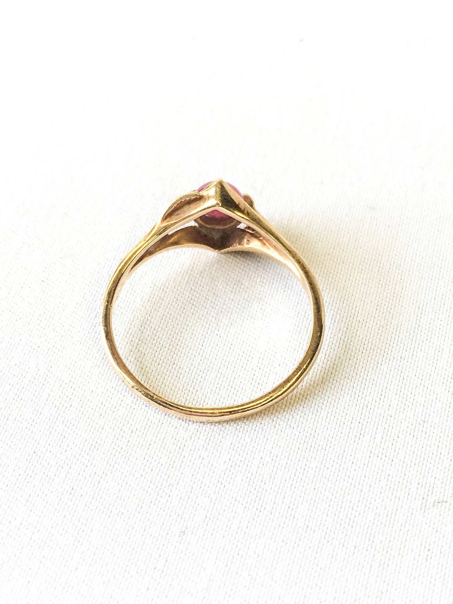 Vintage 10k Gold Finberg MFG. Co. Pink Sapphire Ring, Size 7