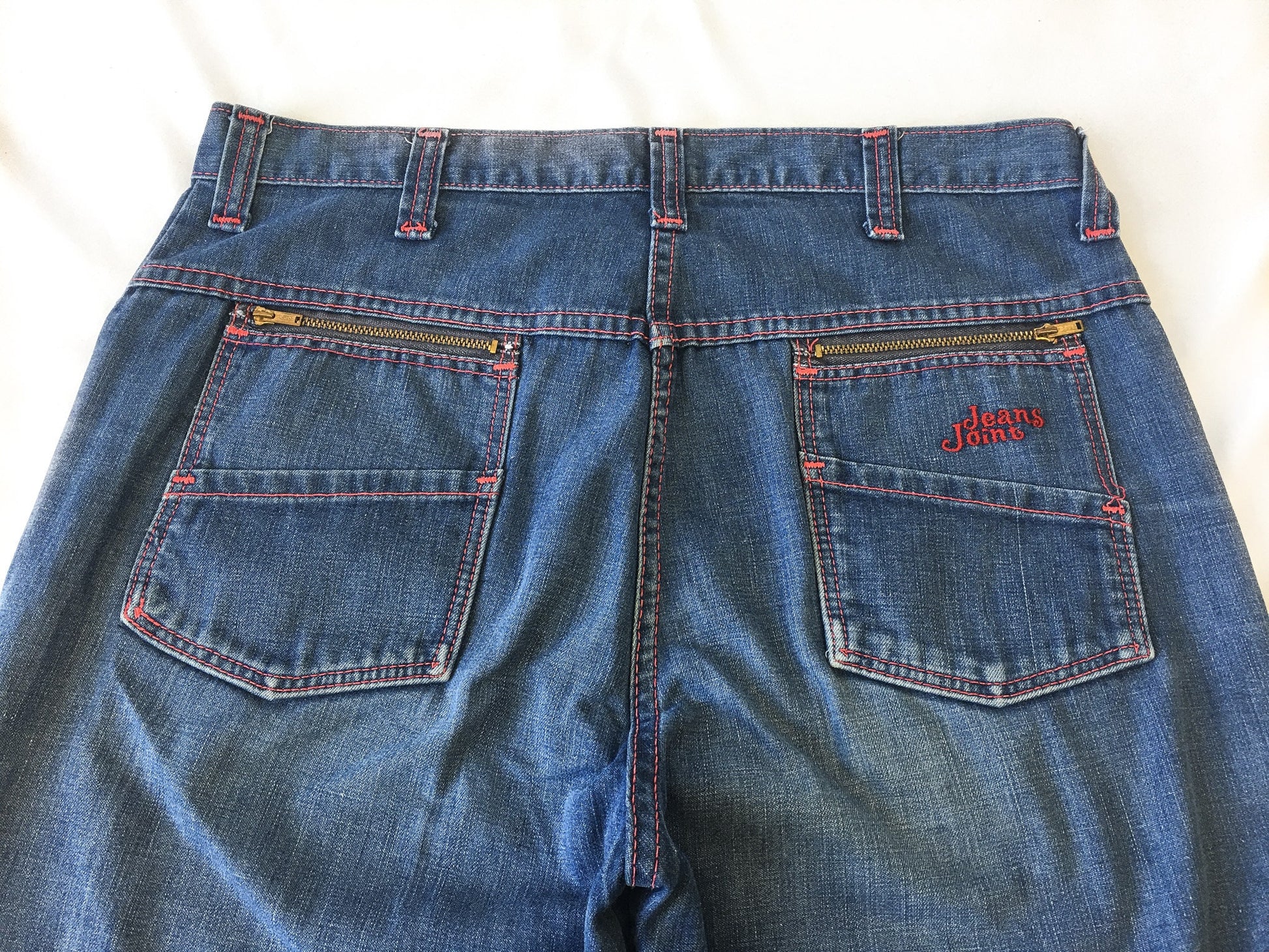 Vintage 80s Sears Jeans Joint Medium Wash Jeans with Pink Stitching Details, Women's Sz. 31" Waist