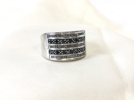Vintage 925 Sterling Silver Black and White Diamond Ring JWBR Size 8