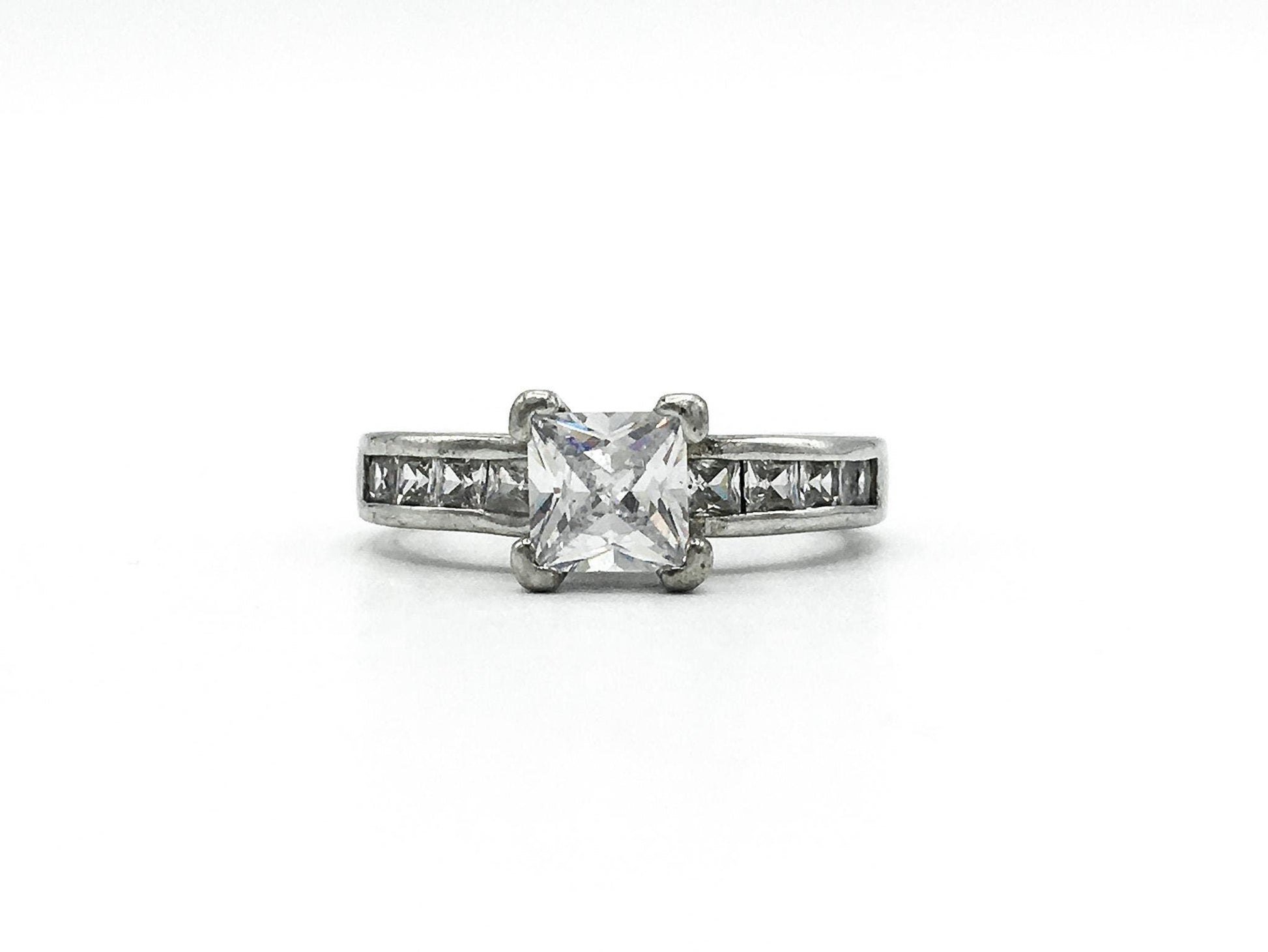 10K Cubic Zirconia Engagement Ring, Size 8