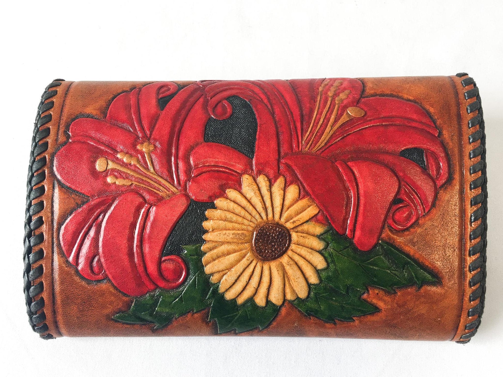 Vintage 70s Handcrafted Tooled Leather Wallet with Hand-Painted Engraved Floral Design, Vintage Western Boho Wallet