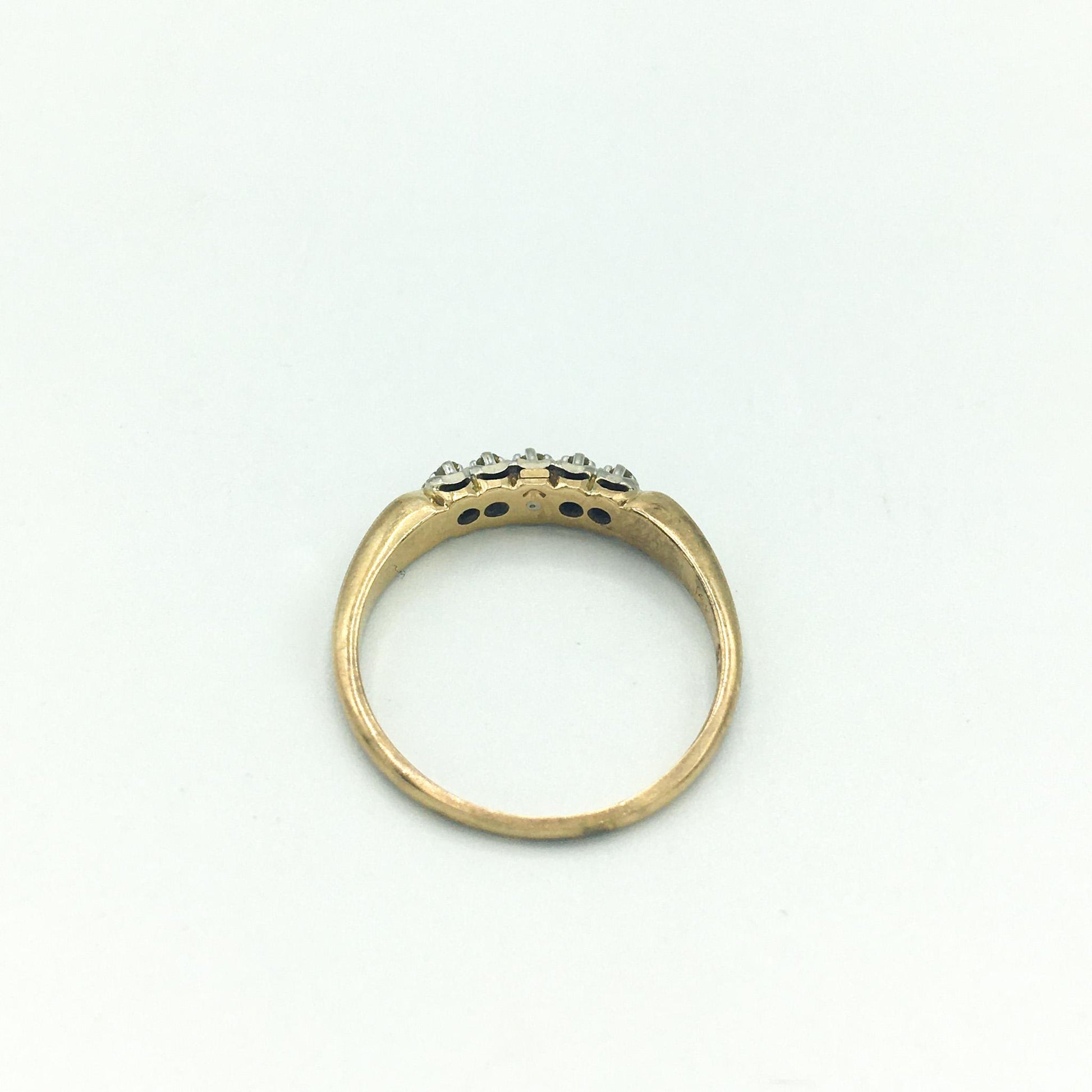 Vintage 14K Yellow Gold Diamond 5 Stone Ring, Sz. 7.25