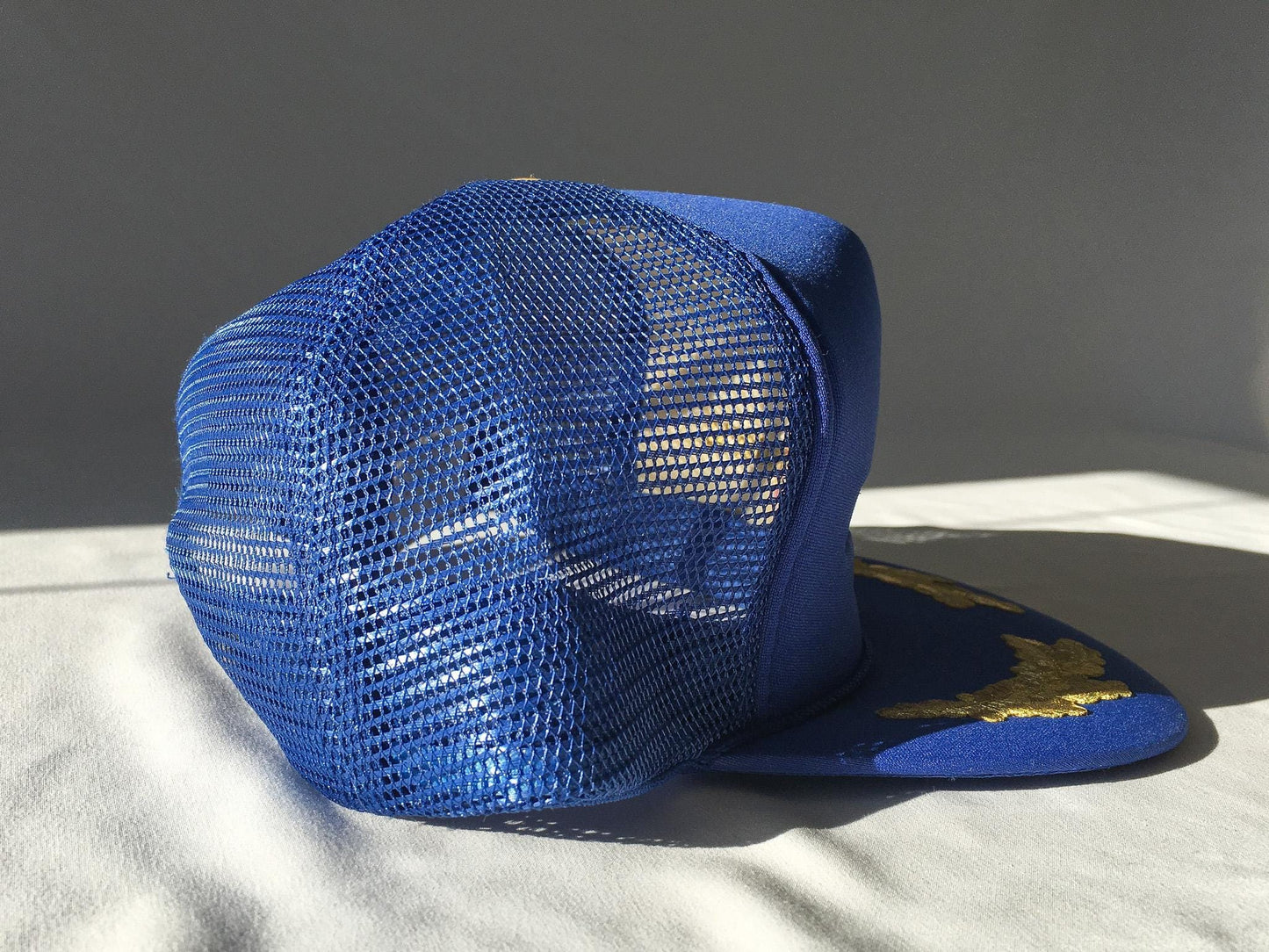 Vintage 80s Walt Disney World Blue Castle Mesh Trucker Flatbrim Snapback Hat, Vintage Disney Apparel