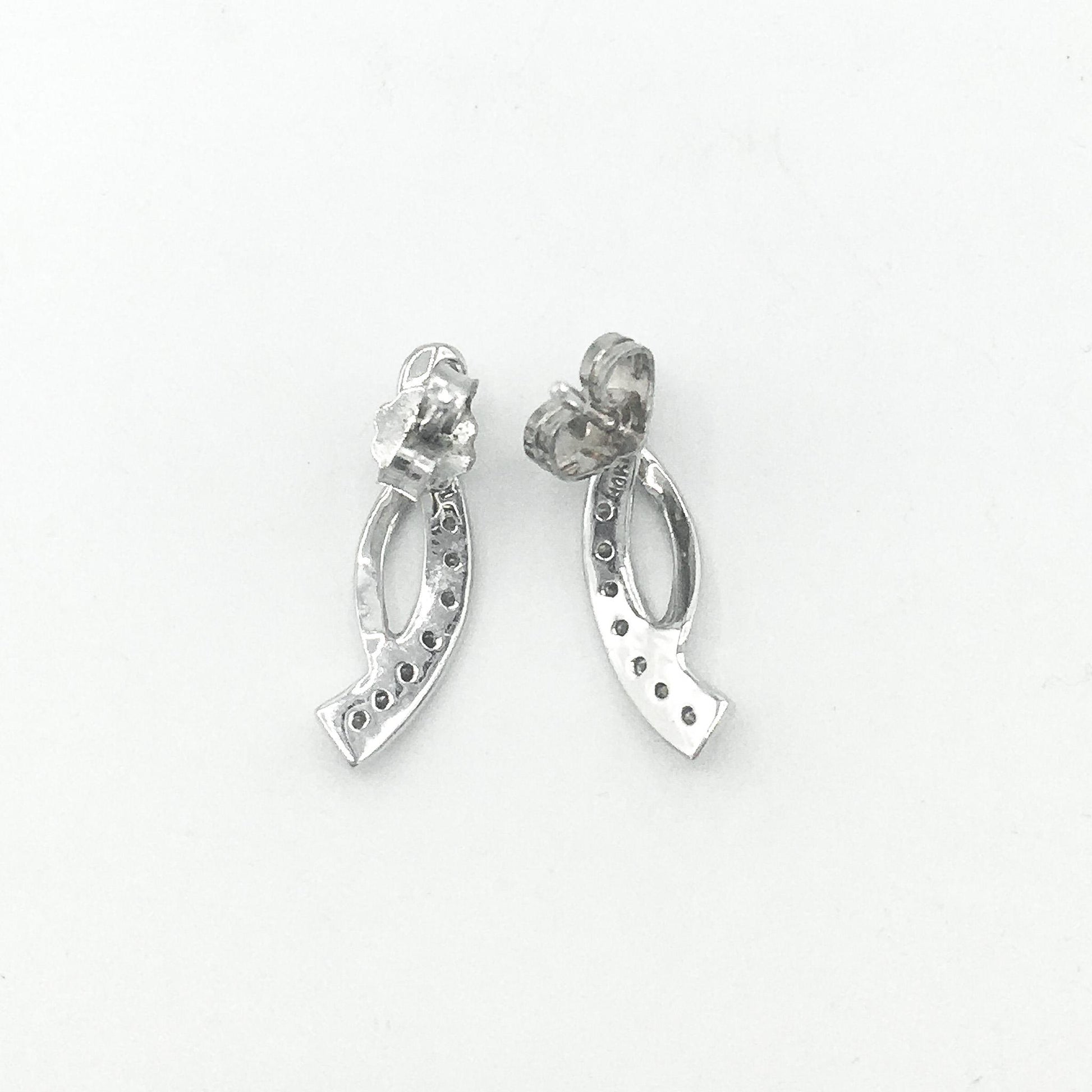 10K White Gold Diamond Chip Twist Stud Earrings