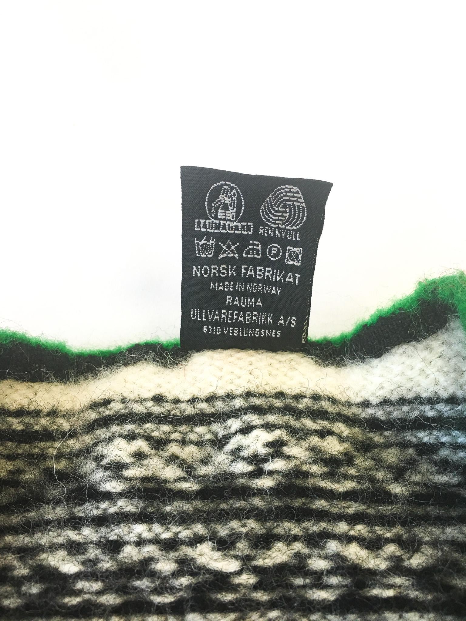 Vintage Rauma Cream/Gray/Rainbow Wool Quarter Clasp Sweater, Men's Sz. M/L, Vintage Nordic Sweater